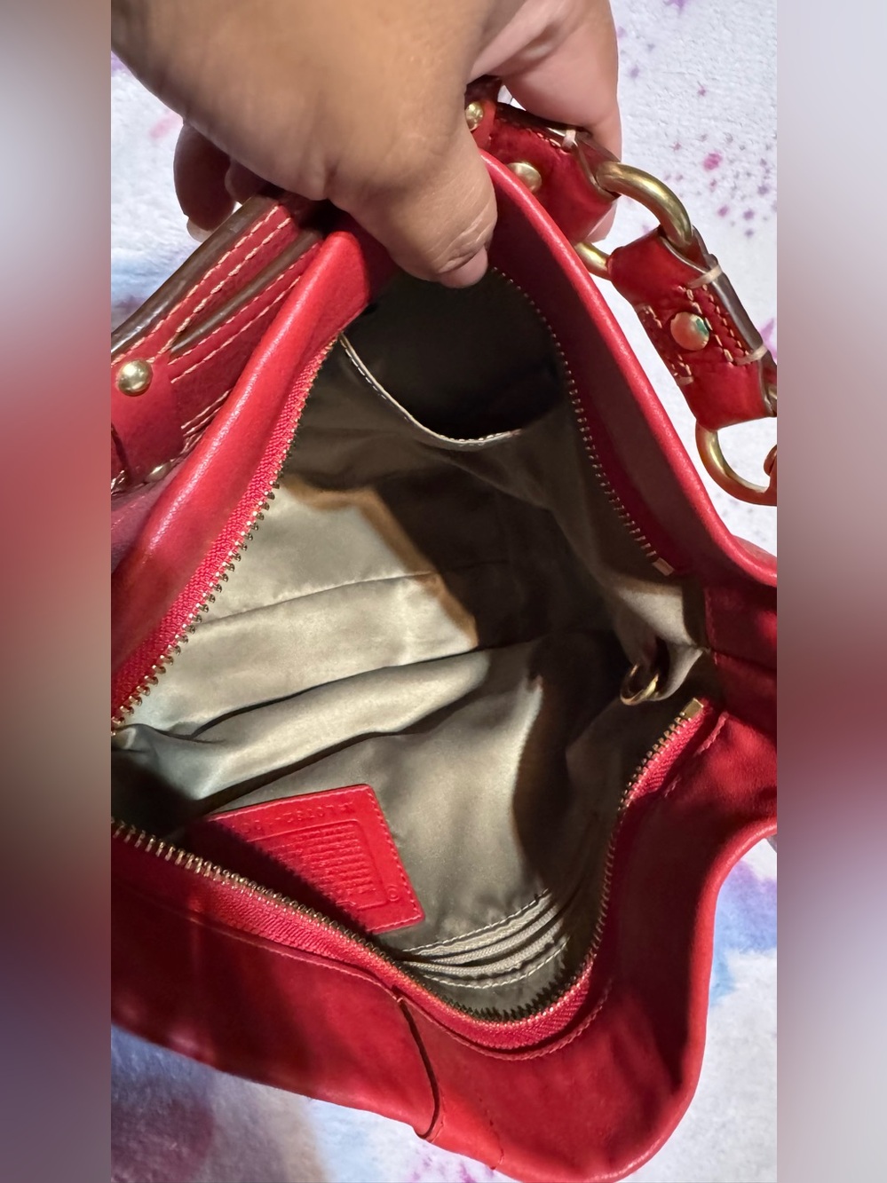 Coach Red Carly Leather Shoulder Bag with Gold Hardware - Picture 5 of 8